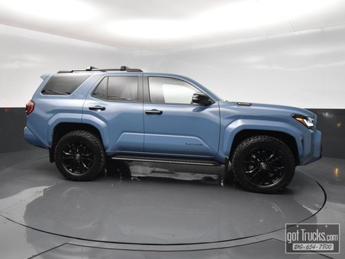 Used 2026 Toyota 4Runner Platinum AWD/4WD image 48