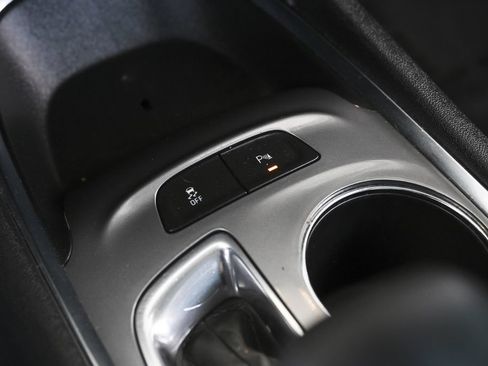 Used 2024 Chevrolet Malibu LT FWD image 32