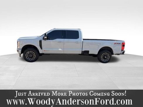 Used 2026 Ford F350 Platinum AWD/4WD image 4