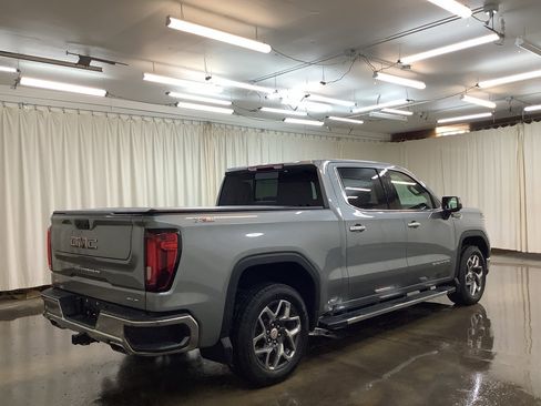 Used 2024 GMC Sierra 1500 SLT w/ SLT Premium Package AWD/4WD image 6
