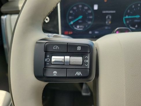 Certified 2025 Hyundai Santa Fe Calligraphy AWD/4WD image 22