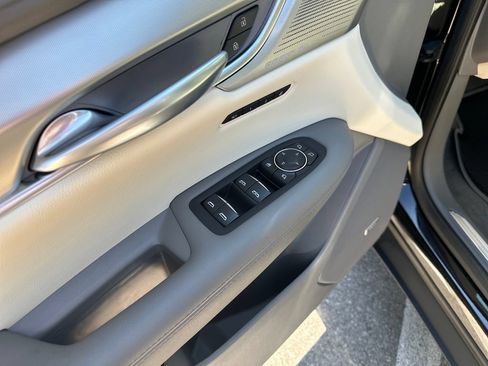 Certified 2023 Cadillac XT5 Premium Luxury w/ Technology Package FWD image 20