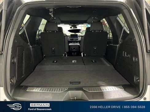 Used 2023 Chevrolet Tahoe Premier AWD/4WD image 29