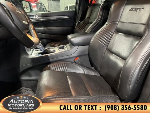 Used 2020 Jeep Grand Cherokee SRT AWD/4WD image 11