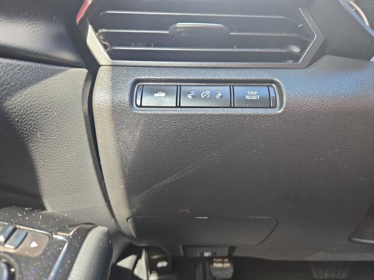 Used 2023 Nissan Altima 2.5 SV FWD image 20