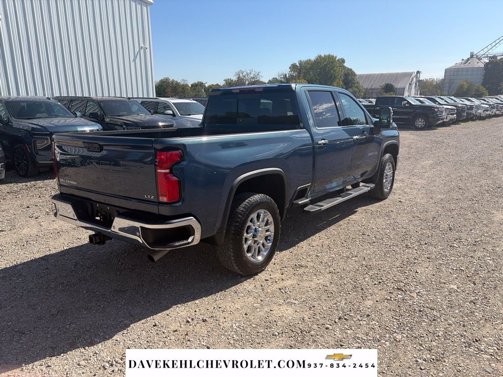 Used 2025 Chevrolet Silverado 2500 LTZ w/ LTZ Plus Package AWD/4WD image 7