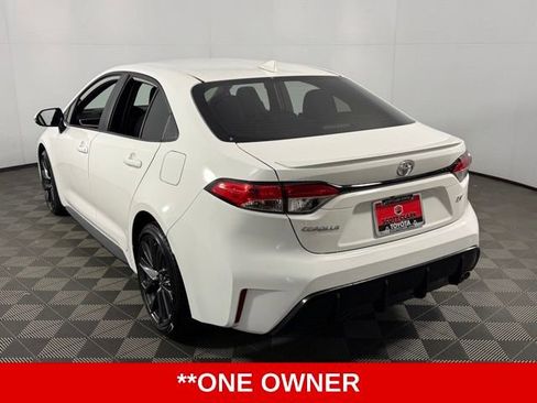 Used 2024 Toyota Corolla SE image 6