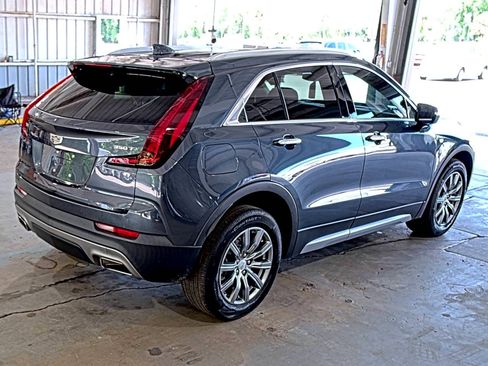 Used 2021 Cadillac XT4 Premium Luxury w/ Driver Awareness Package FWD image 9