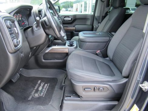 Used 2020 Chevrolet Silverado 1500 RST AWD/4WD image 17