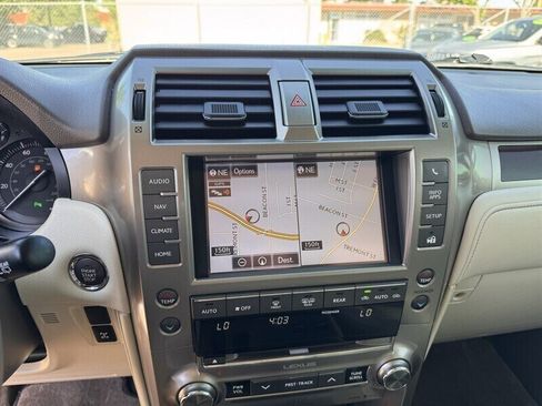 Used 2014 Lexus GX 460 Luxury AWD/4WD image 20