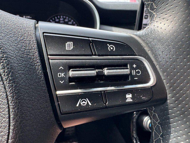 Used 2022 Kia Stinger GT-Line AWD/4WD image 21