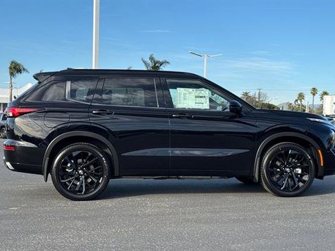 New 2026 Nissan Rogue Platinum image 3