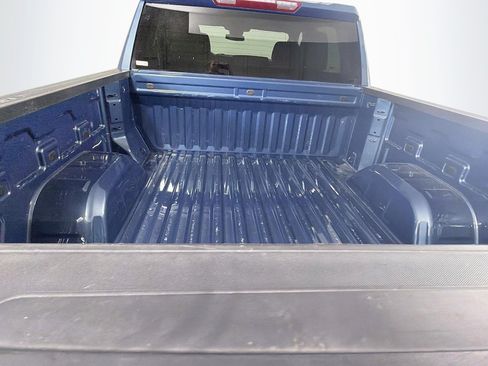 Used 2024 Chevrolet Silverado 1500 LT AWD/4WD image 28