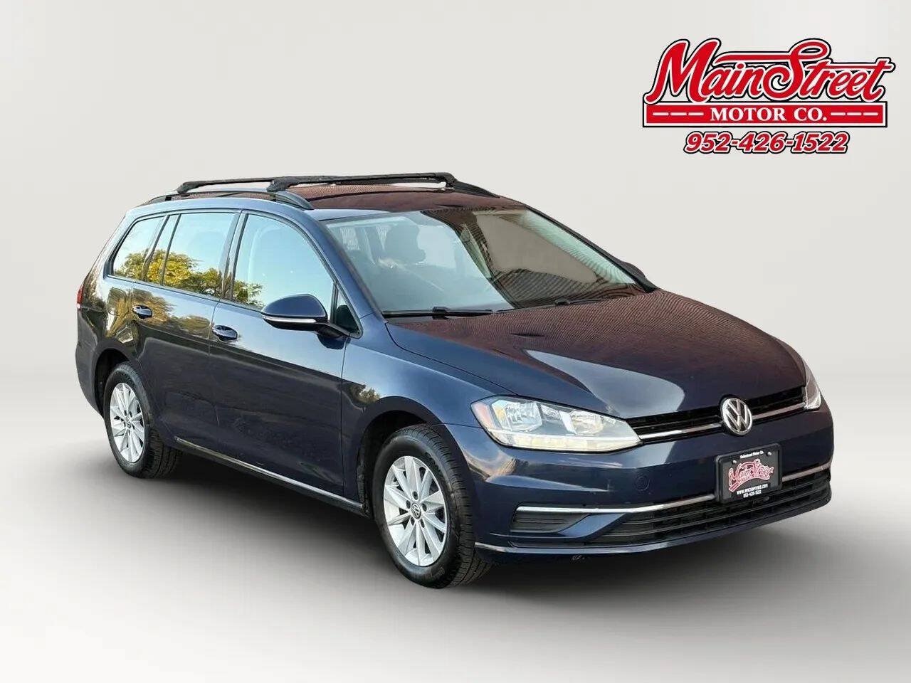 Used 2018 Volkswagen Golf S FWD image 1