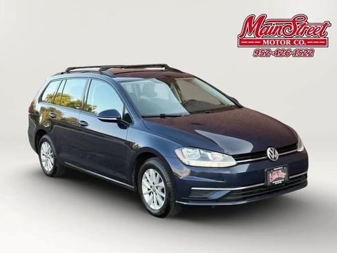 Used 2018 Volkswagen Golf S FWD image 1