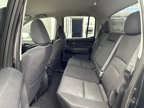 Used 2019 Honda Ridgeline Sport image 16