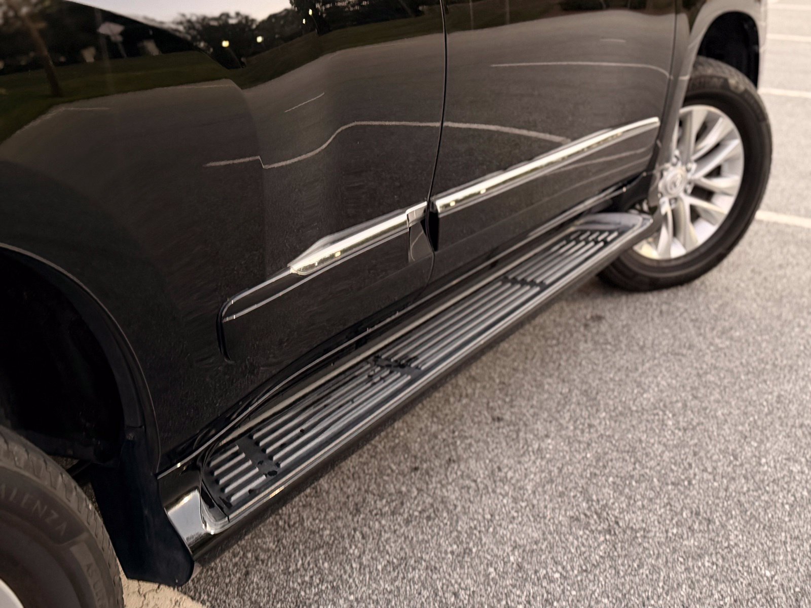 Used 2019 Lexus GX 460 Premium AWD/4WD image 12