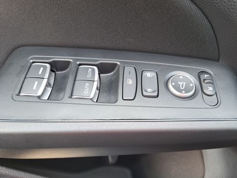 Used 2023 Honda Civic Sport image 25