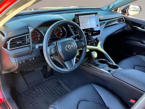 Used 2024 Toyota Camry XSE image 13