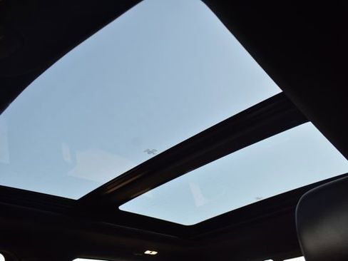 Used 2019 Ford F150 Raptor w/ Equipment Group 802A Luxury image 40