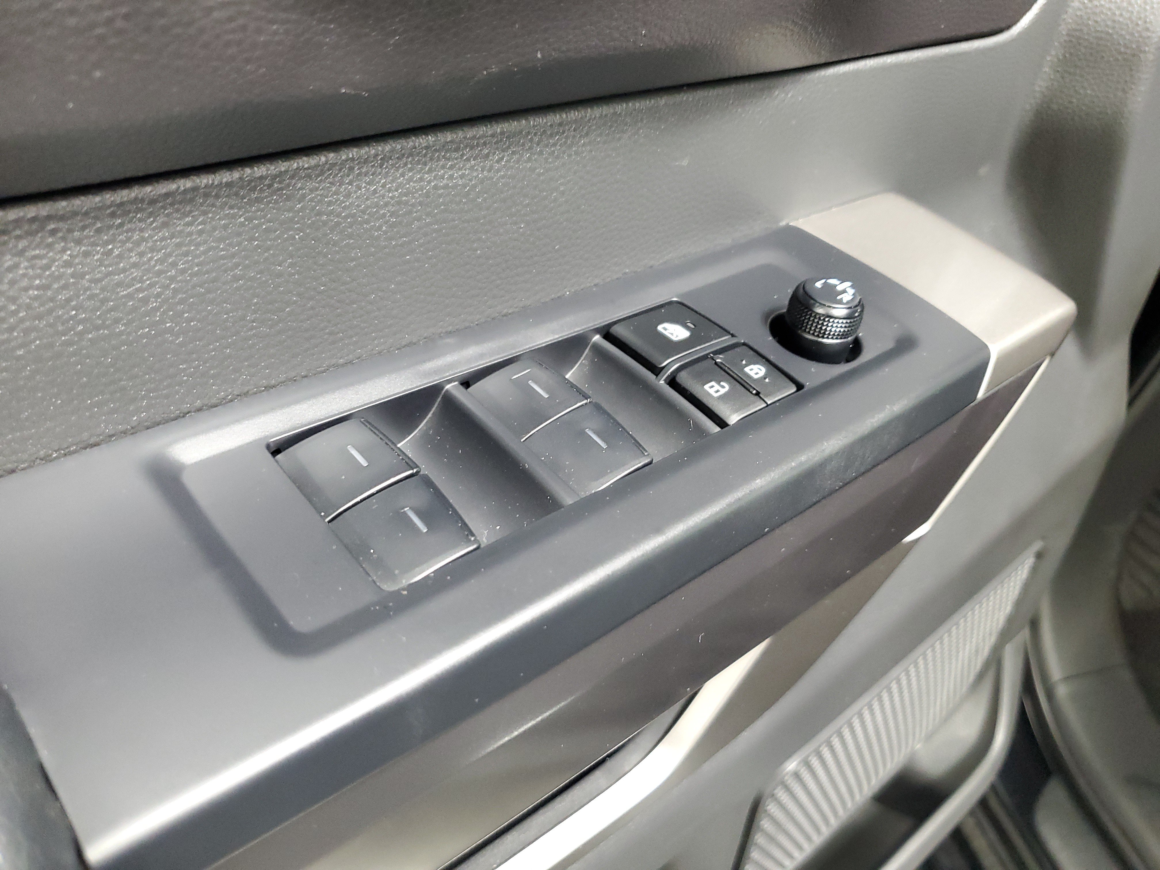 Used 2024 Toyota Tundra SR5 w/ SR5 Convenience Package AWD/4WD image 19