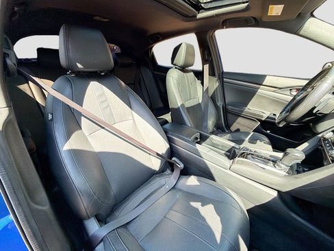 Used 2018 Honda Civic Sport Touring image 29