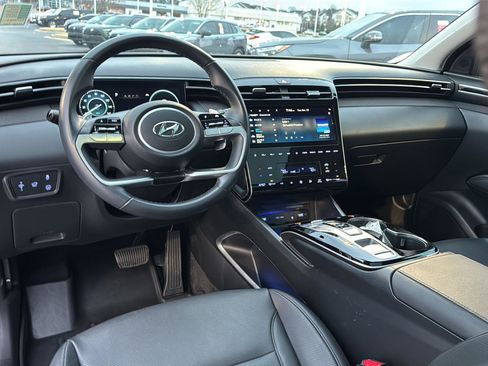 Used 2023 Hyundai Tucson SEL image 16