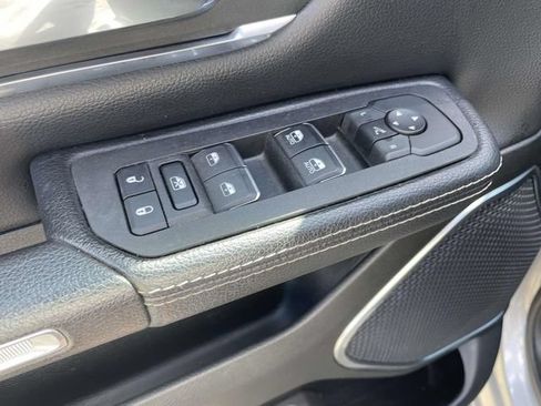 Used 2025 RAM 1500 Laramie AWD/4WD image 20