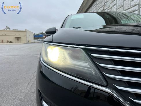 Used 2018 Lincoln MKC Premiere image 6