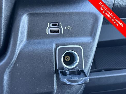 New 2026 RAM ProMaster 2500 w/ Premium Convenience Group image 9