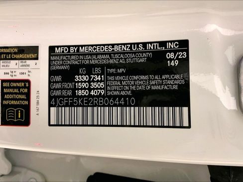 Used 2024 Mercedes-Benz GLS 450 4MATIC image 32