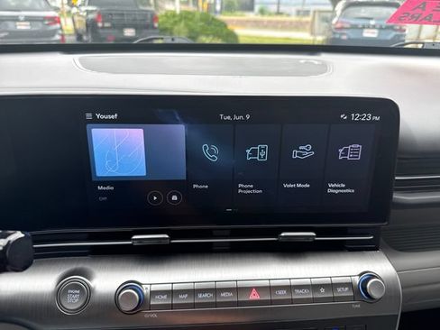 Certified 2024 Hyundai Kona SEL AWD/4WD image 33