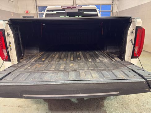 Used 2019 GMC Sierra 1500 Denali w/ Denali Ultimate Package image 31