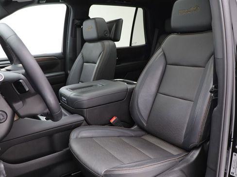 Used 2024 Chevrolet Tahoe High Country w/ Advanced Technology Package image 22