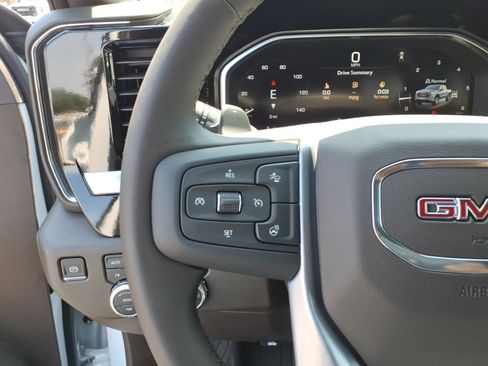 New 2026 GMC Sierra 1500 SLT w/ SLT Premium Plus Package AWD/4WD image 10