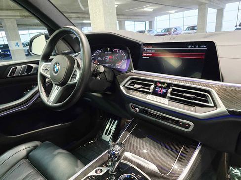 Used 2022 BMW X5 M50i w/ Executive Package image 29