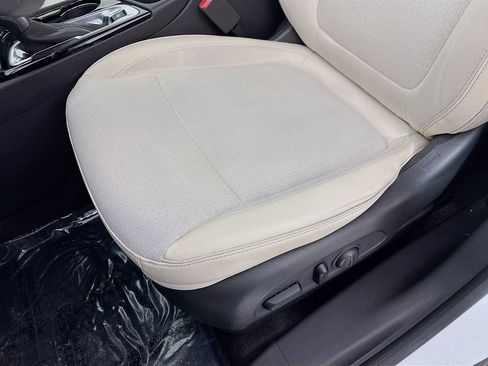 Used 2024 Buick Encore GX Preferred w/ Comfort Package image 20