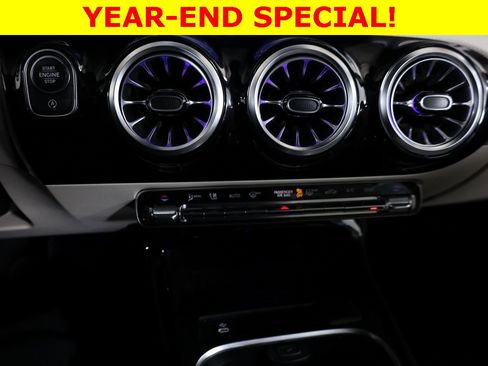 Used 2025 Mercedes-Benz CLA 250 4MATIC image 17