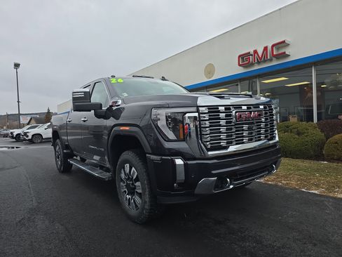 New 2026 GMC Sierra 3500 Denali w/ Denali Reserve Package image 1