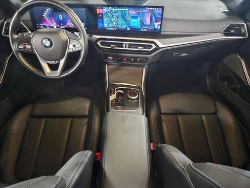 Used 2024 BMW 330i Sedan w/ Premium Package RWD image 18