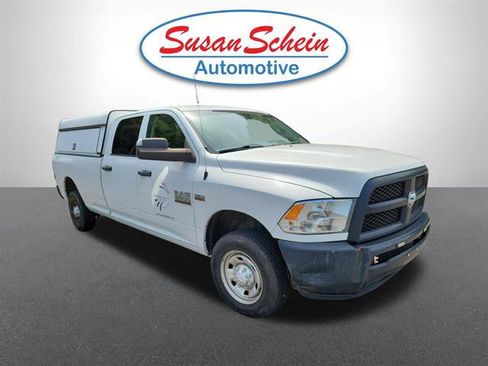 Used 2017 RAM 2500 Tradesman RWD image 3