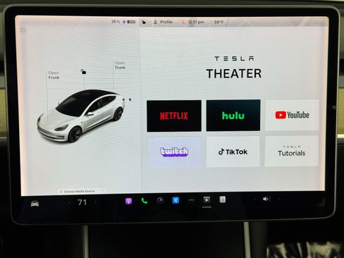 Used 2020 Tesla Model 3 Standard Range Plus image 29