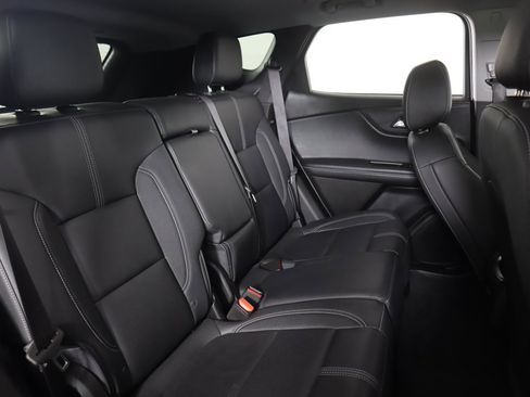 Used 2024 Chevrolet Blazer LT image 36