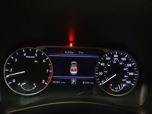 Used 2025 Nissan Sentra SV image 23