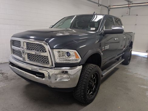 Used 2015 RAM 2500 Laramie w/ Convenience Group AWD/4WD image 11