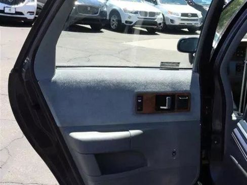 Used 1993 Chevrolet Caprice Classic image 30