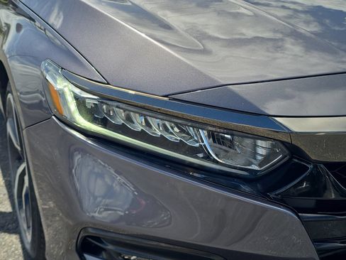 Used 2020 Honda Accord Sport image 7