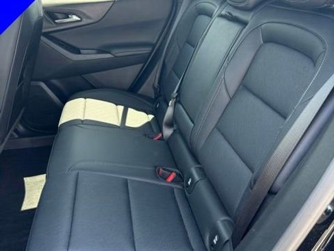 Used 2025 Chevrolet Equinox LT w/ Convenience Package II FWD image 27