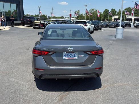 Certified 2023 Nissan Sentra S FWD image 9