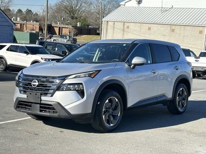 Used 2024 Nissan Rogue SV